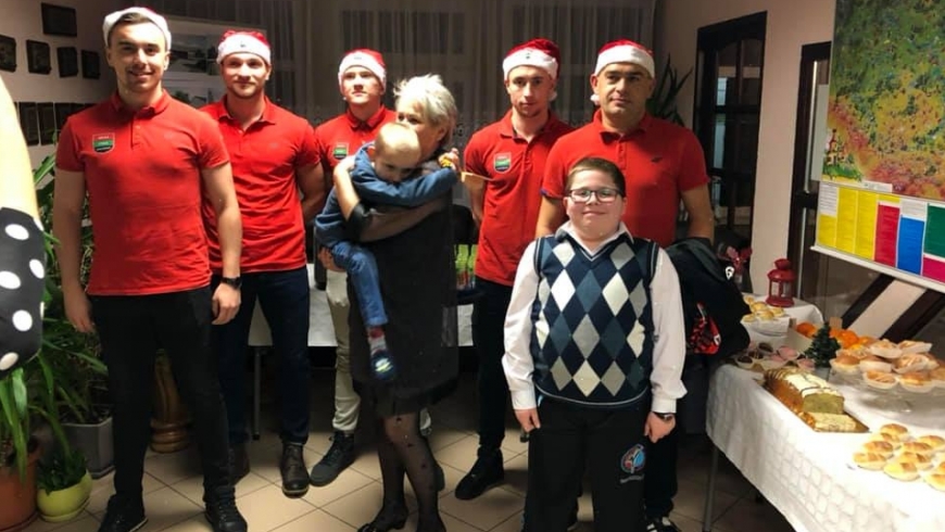 Dary dla Hospicjum Nadzieja przekazane