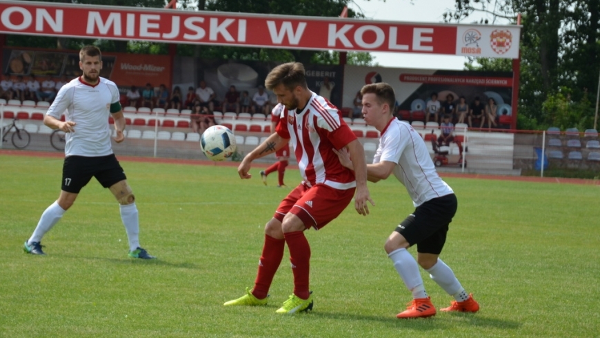 SENIORZY: Przegrana w ostatnich minutach z Ostrovią Ostrów Wielkopolski