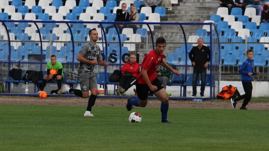 Rozstrzygnęła końcówka. Sportis wygrał na Glinkach