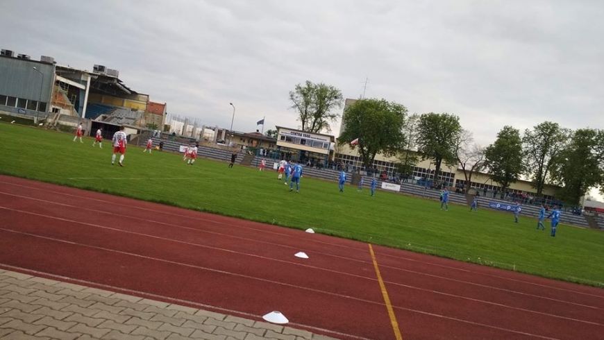 SENIORZY: Przegrana z Centrą Ostrów Wielkopolski