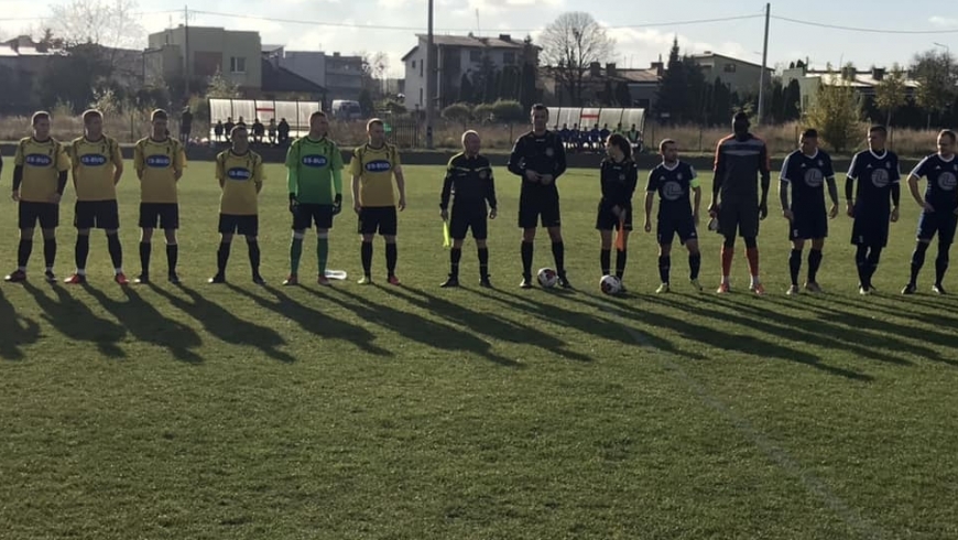A KLASA: MŁODZIK - DROGOWIEC 2:4 .