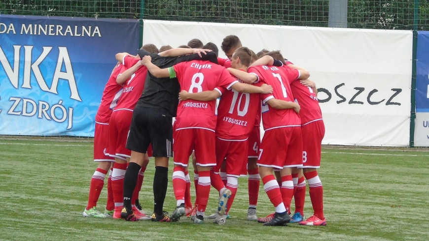 Porażka juniorów starszych z Liderem