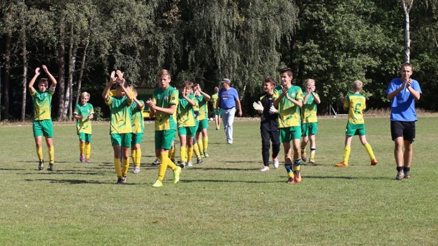 Ależ twardy mecz walki. MUKS Akademia Tuszyn - Sport Perfect 0:3