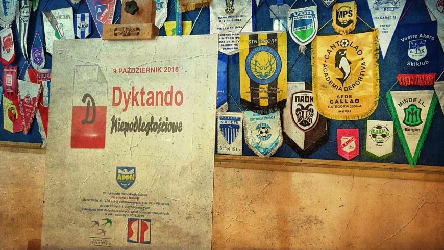MSMS pisało "Dyktando Niepodległościowe"