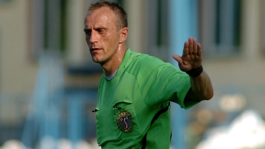 Witold Kwaśny poprowadzi mecz Stal Nowa Dęba - JKS.