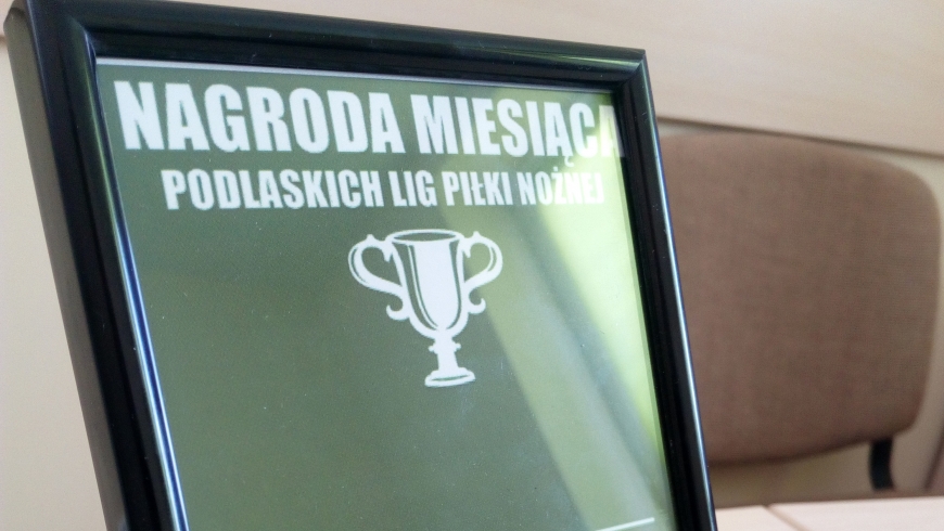 Biel Sonarol Jeziorko z nagrodą września Lokalnej Piłki