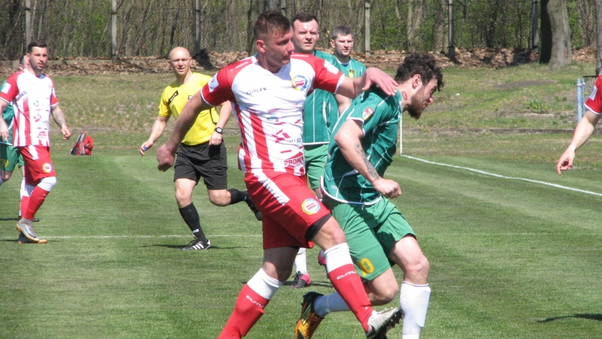 4 LO: DAWID WADAS: "SZANUJEMY TEN PUNKT"