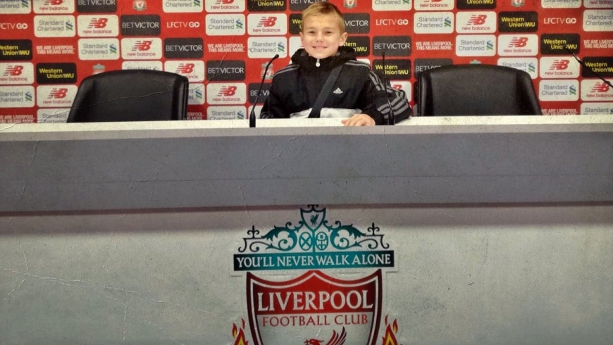 Wuju leci do Liverpoolu