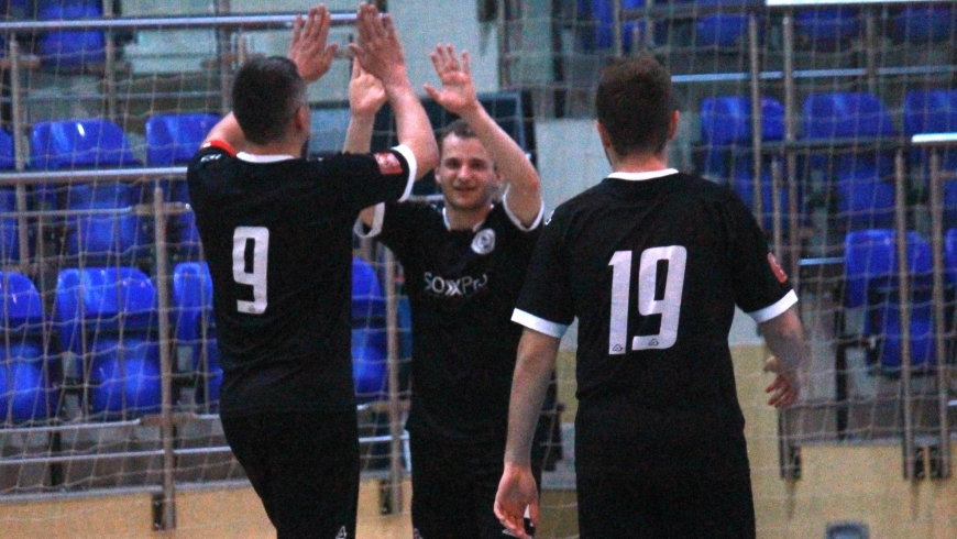 WNS Malwee Łódź - KS Gniezno 6:0