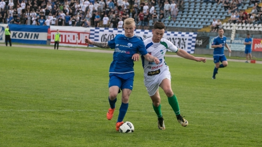 Derby na pustym stadionie