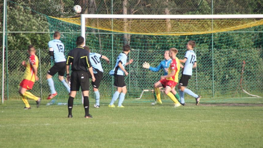 4 kolejka: Start Kozłowo - DKS Dobre Miasto 1:0